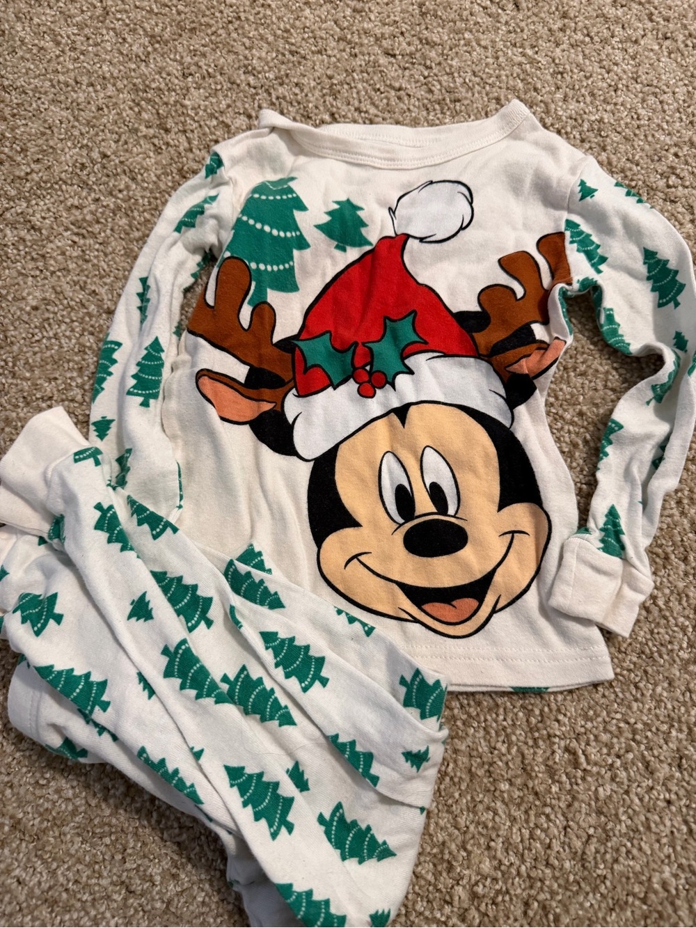 Toddler Mickey Mouse Christmas Pajamas 5T Runs Small